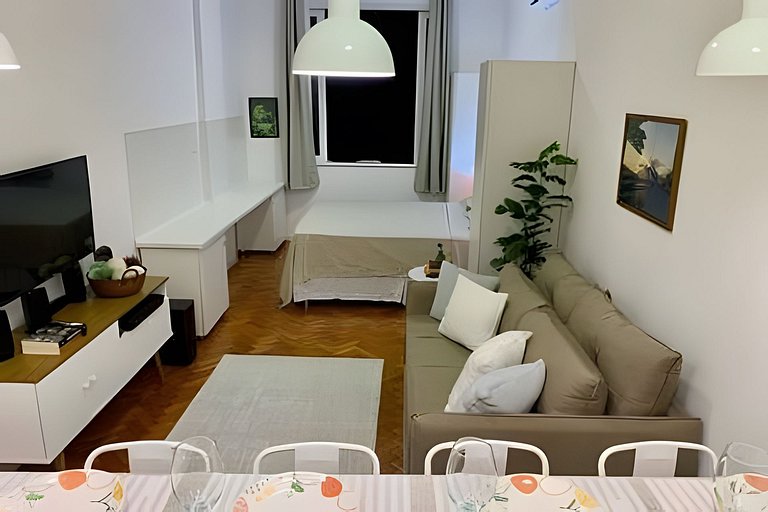 Loft Inteiro Copacabana Decorado 2 quadras da praia