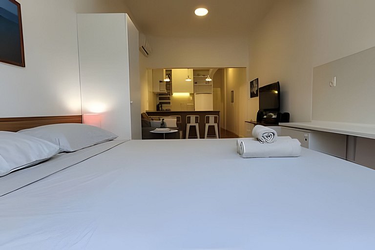 Loft Inteiro Copacabana Decorado 2 quadras da praia