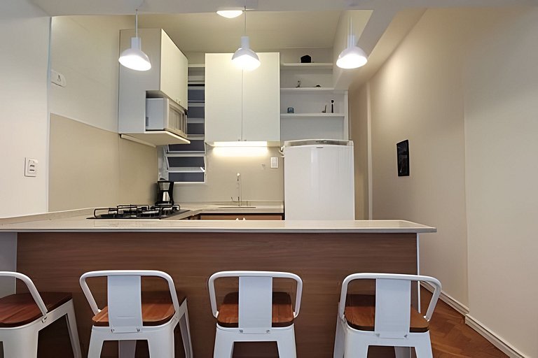 Loft Inteiro Copacabana Decorado 2 quadras da praia