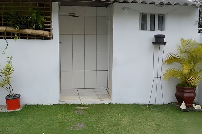 Sitio Agradável com Lago e Piscina Guararema!